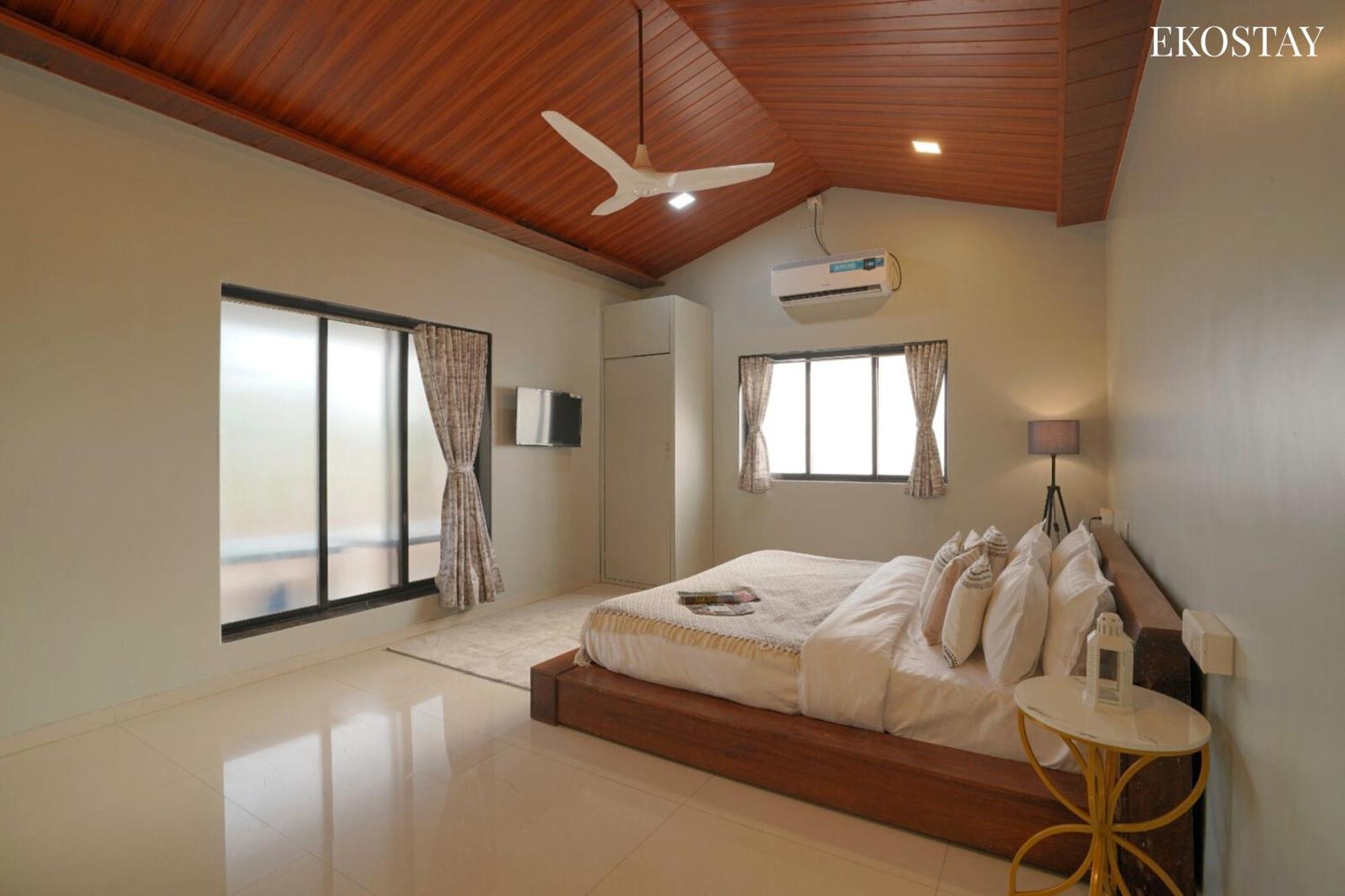 Ekostay Gold Palm Estate I Cricket Turf I Rain Dance I 2 Acre Property Karjat Dış mekan fotoğraf