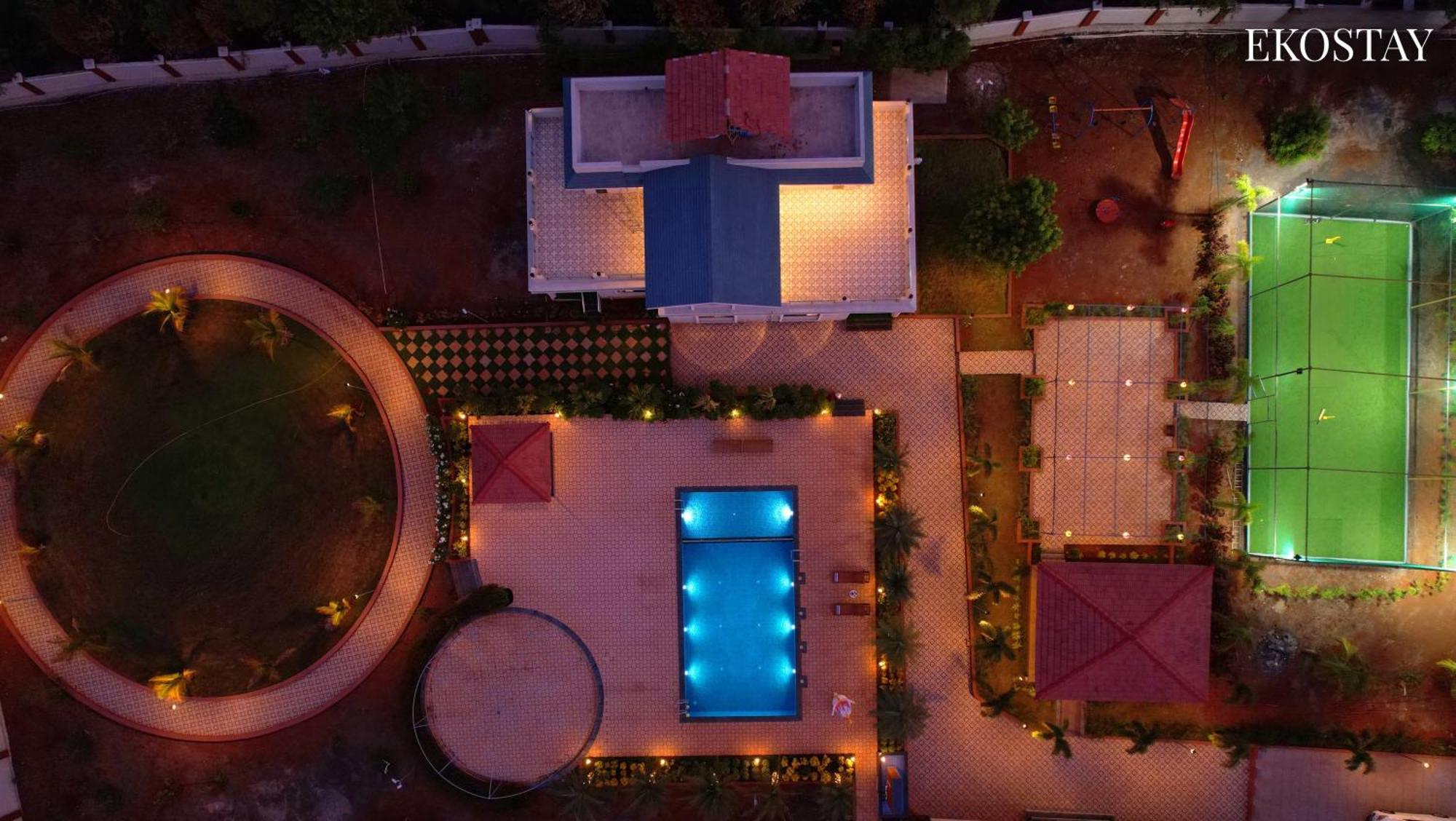 Ekostay Gold Palm Estate I Cricket Turf I Rain Dance I 2 Acre Property Karjat Dış mekan fotoğraf