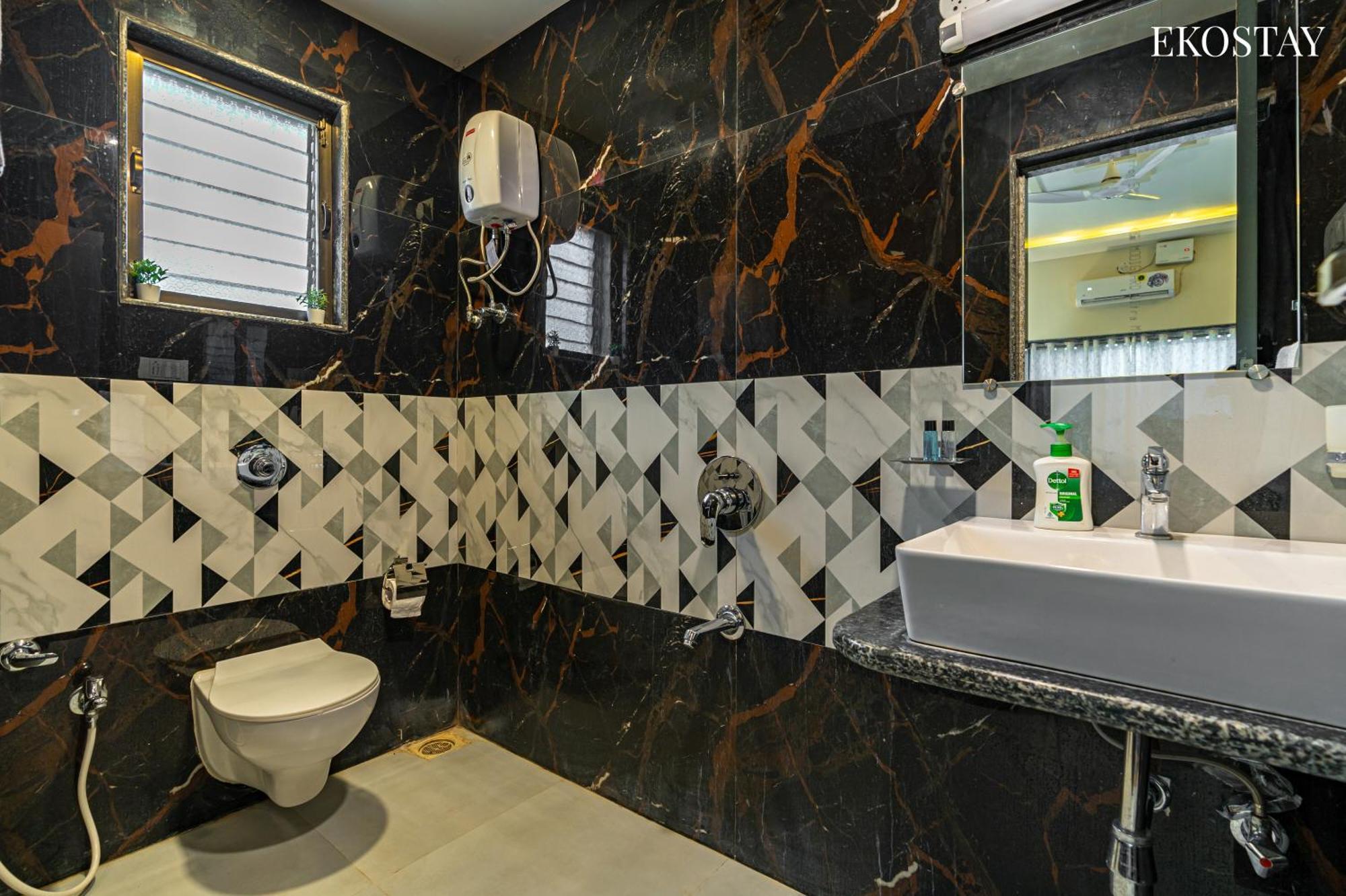 Ekostay Gold Palm Estate I Cricket Turf I Rain Dance I 2 Acre Property Karjat Dış mekan fotoğraf